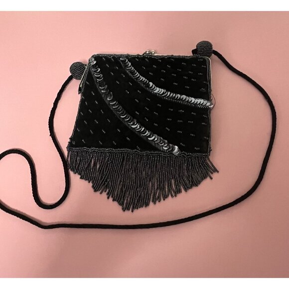 Vintage Black Beaded Evening Purse With Fringe & Long Strap - Picture 2 of 7